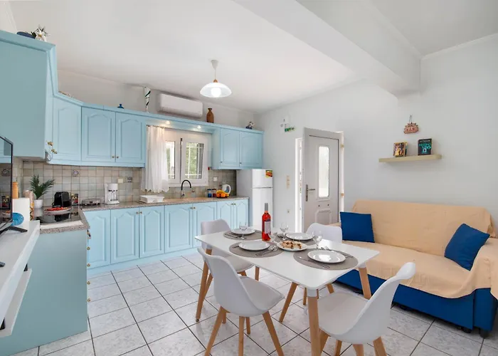 بيت للعطل Militsa House